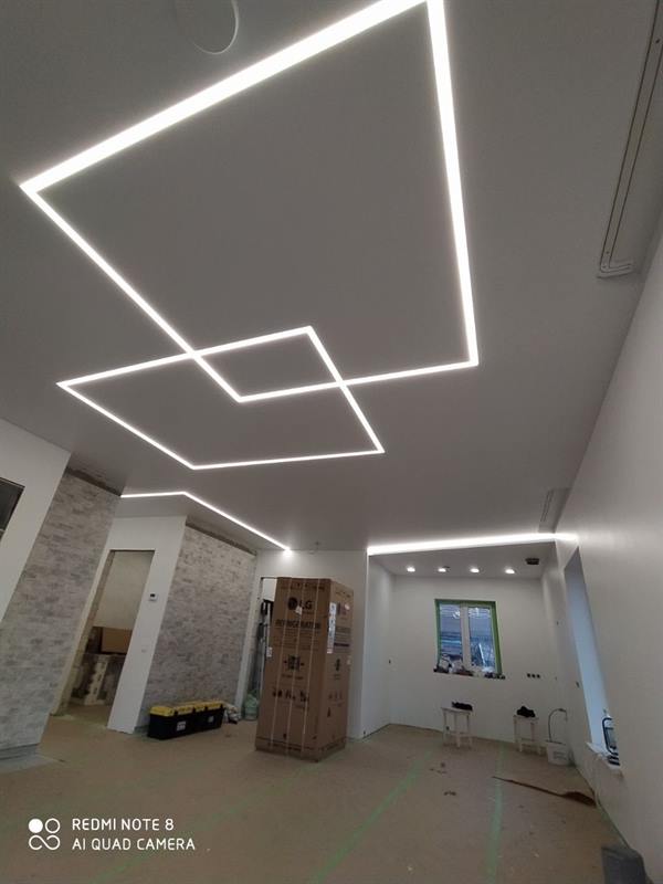 LED standartas